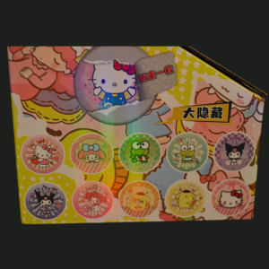 Pin sorpresa Kitty and friends
