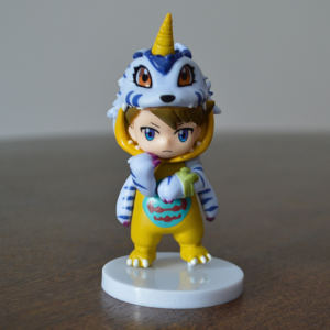 Figura de Digimon (Matt Ishida disfrazado de Gabumon)